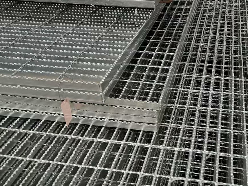 1651037659909021666.jpg 1611713899(3).jpg